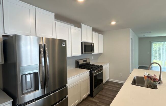 Brand New Rental in The Retreat at Cameron Commons!