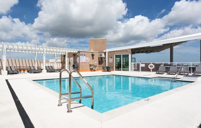 1 bed, 1 bath, 613 sqft, $2,400, Unit Unit 702