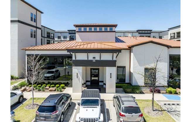 exterior view of Berkshire Spring Creek apartments 6305 N President George Bush Hwy, Garland, TX 75044