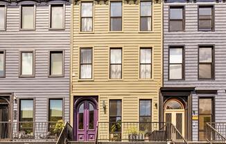 153 MONROE ST