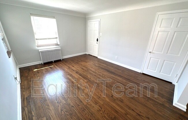 6427 MONTGOMERY RD
