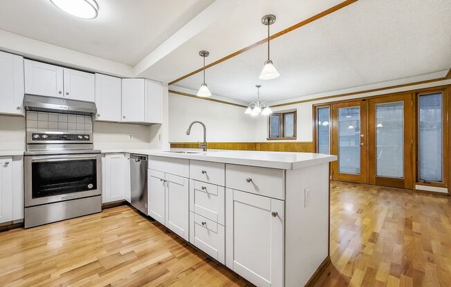 Modern One-Level Home in Innisglen  Upgraded Interiors + Prime Bellevue Location