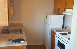 1 bed, 1 bath, 600 sqft, $1,495, Unit UNIT 11