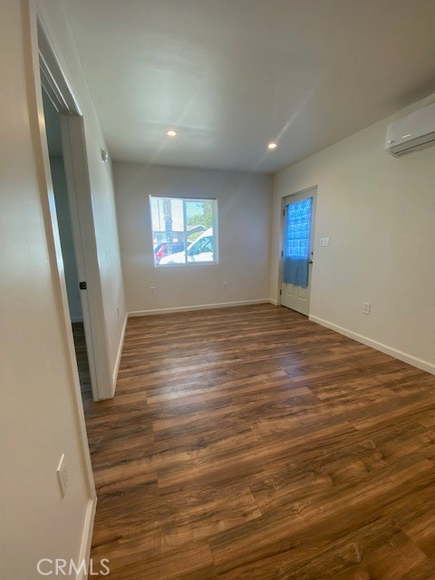 1 bed, 1 bath, 400 sqft, $1,600