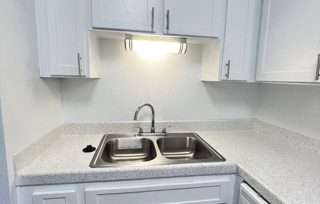 1 bed, 1 bath, 436 sqft, $2,195, Unit 10