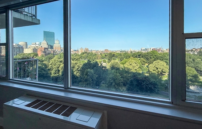1 bed, 1 bath, 590 sqft, $4,000, Unit 11G