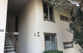 Beautiful upper level 1 bedroom, 1 bath unit in Station West