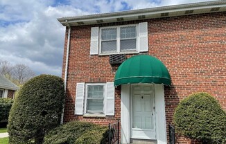 134 EMERSON GDNS RD