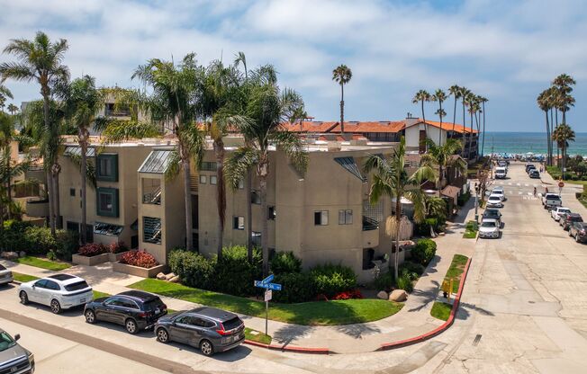 La Jolla Shores Living - Steps from the Beach, Fully Furnished!