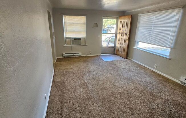 1 bed, 1 bath, $1,195