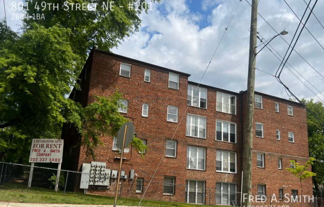 801 49th Street NE