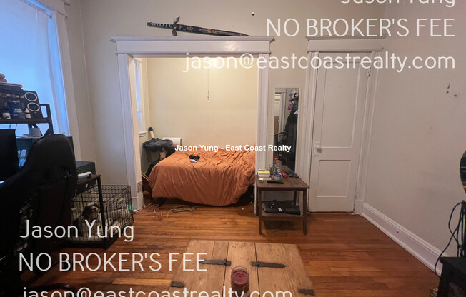 64 Woodstock Ave
