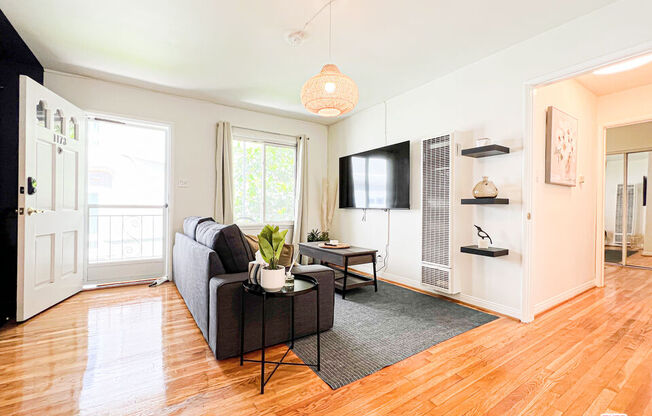 1173 AMHERST AVE