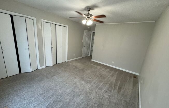 3 beds, 2 baths, $1,349