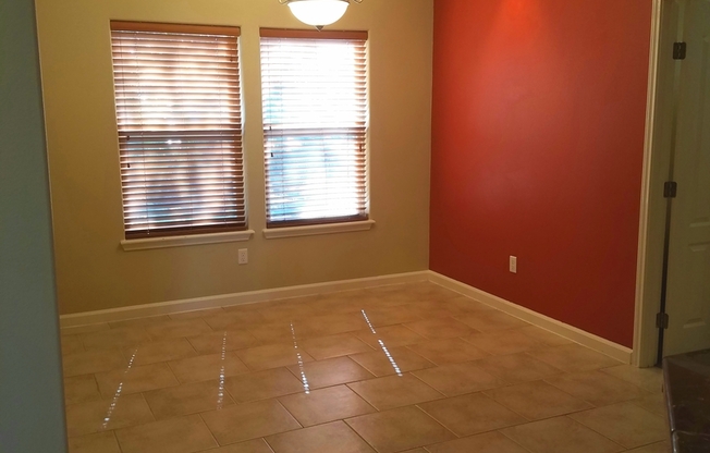 3 beds, 2 baths, $2,100