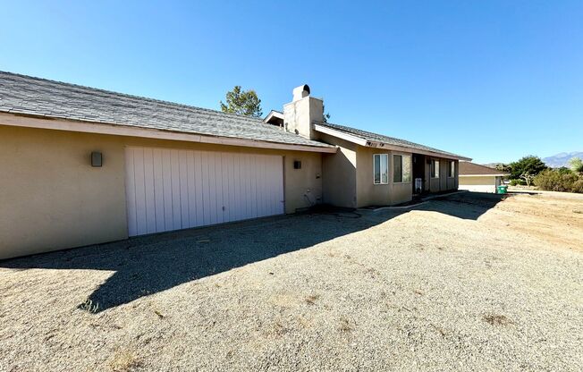 3 Bedroom/2 Bathroom home