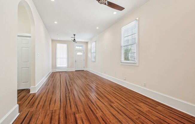 Renovated St Roch 3 Bedroom! Must See!