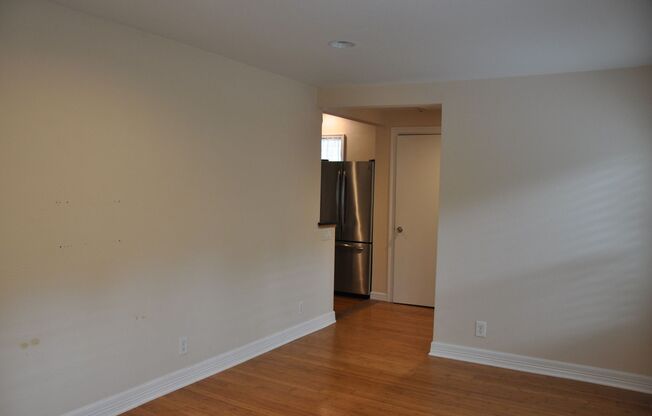 2 beds, 1 bath, $2,147