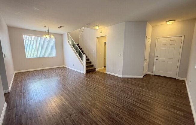 2185 POLYNESIA CRES