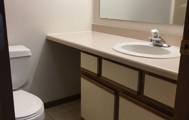 2 beds, 2 baths, 1,026 sqft, $1,310, Unit 136