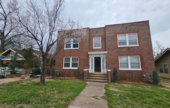 1 bed, 1 bath, 900 sqft, $1,200, Unit 1412-1