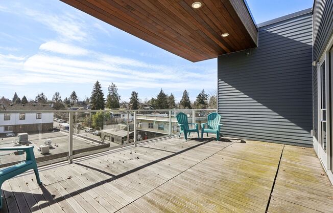 2 beds, 2 baths, 743 sqft, $2,150, Unit 405