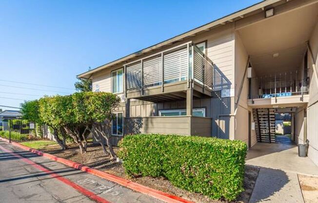 1 bed, 1 bath, 627 sqft, $1,595
