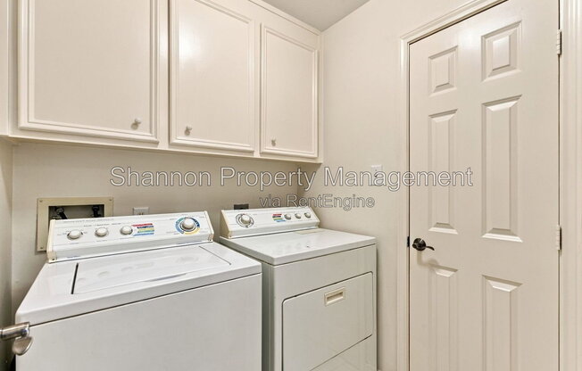 2 beds, 1.5 baths, 1,230 sqft, $2,075