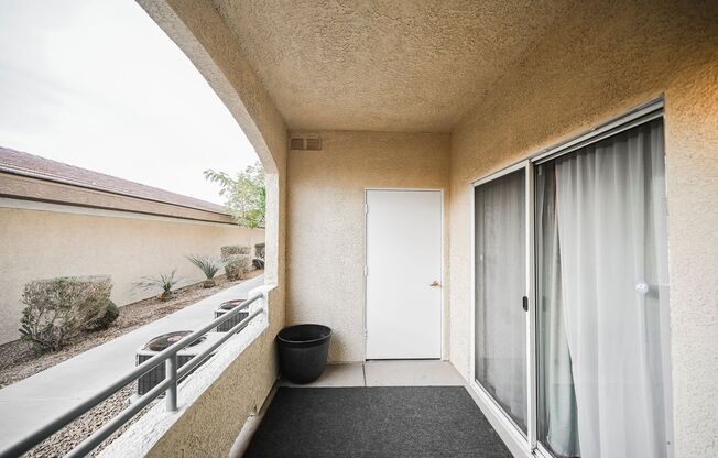 2 beds, 2 baths, $1,700