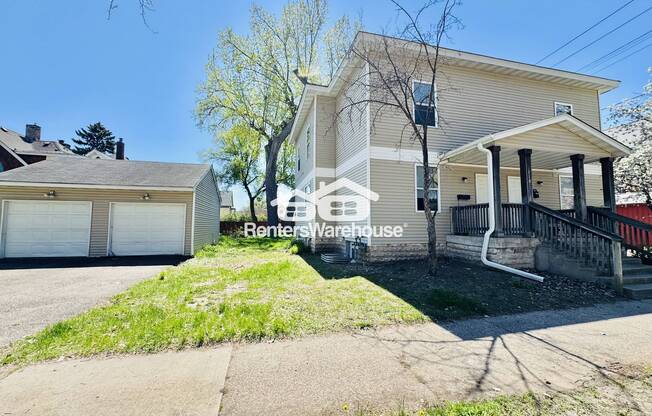 1109 17th Ave N 2