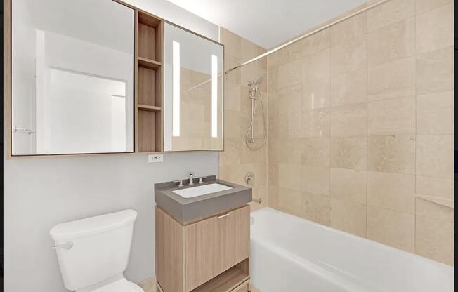 1 bed, 1 bath, 744 sqft, $7,116, Unit 30G