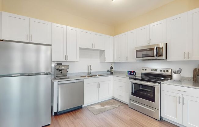 1 bed, 1 bath, 799 sqft, $1,599, Unit 2775-213