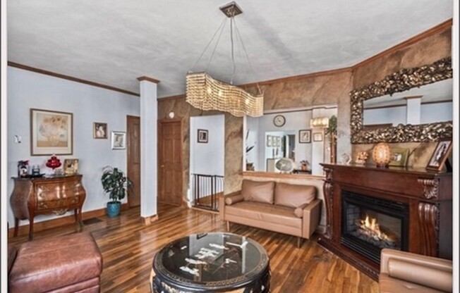 89 FLINT ST