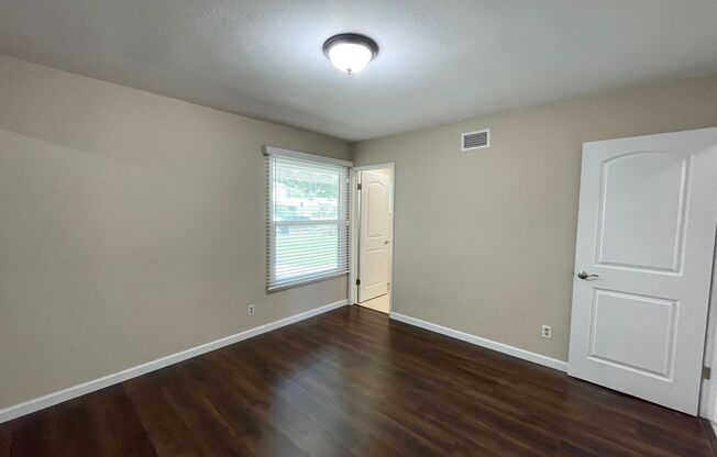 Stunning 4+2 West Hills Home Completely Redone!