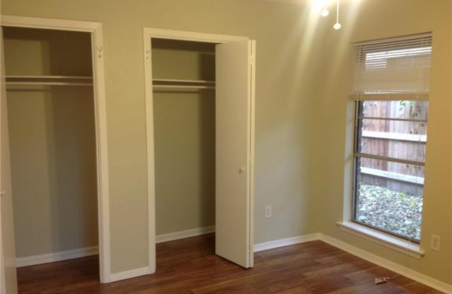 3 beds, 1 bath, 1,050 sqft, $1,695, Unit B