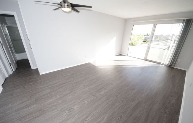 Studio, 1 bath, $2,095, Unit 35-337
