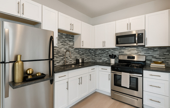 4 WEEKS FREE ON A 13 MONTH LEASE