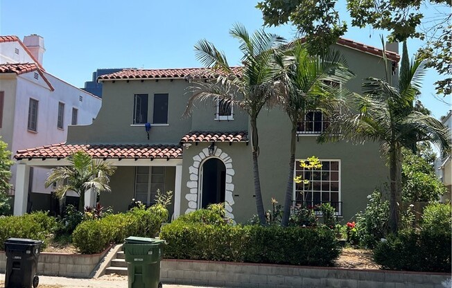 6132 W 6 ST