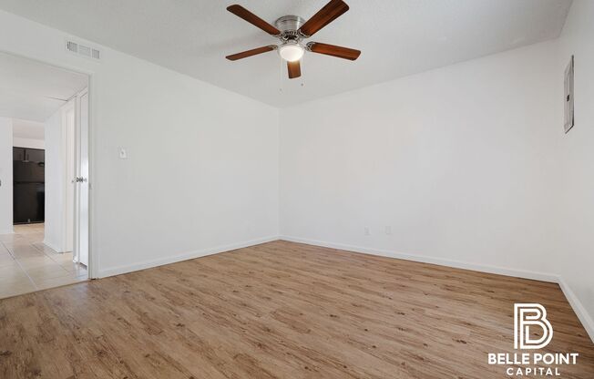 3 beds, 2 baths, 1,100 sqft, $820, Unit 8D
