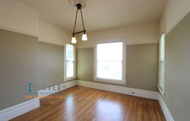 1 bed, 1 bath, 700 sqft, $2,350