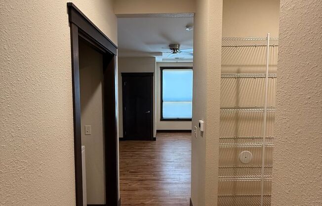 1 bed, 1 bath, 825 sqft, $1,435, Unit 2-205