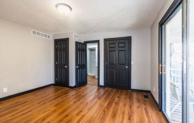 Studio, 1 bath, 500 sqft, $670, Unit #1