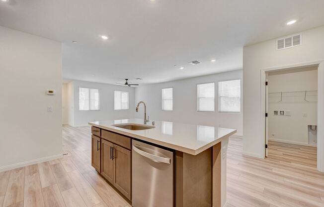 3 beds, 2.5 baths, $2,695