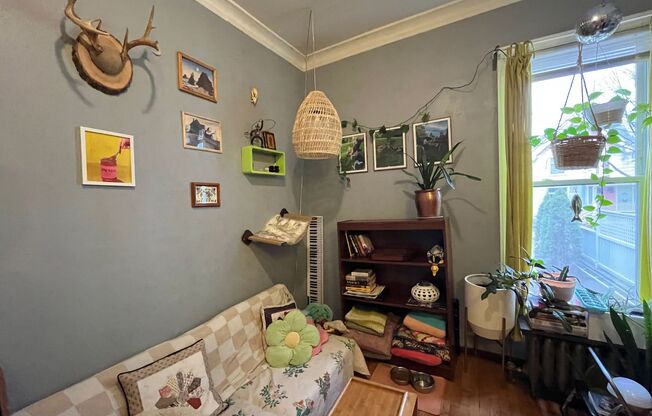 1 bed, 1 bath, $875, Unit 6