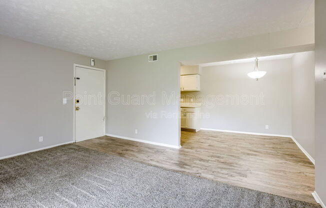 1407 BUCK DR