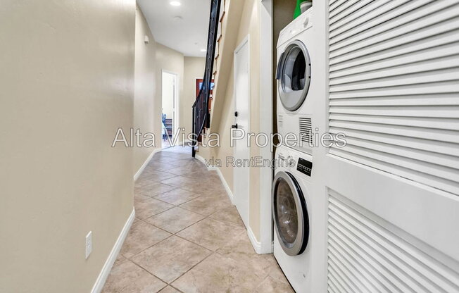3 beds, 3 baths, 1,380 sqft, $5,995, Unit F