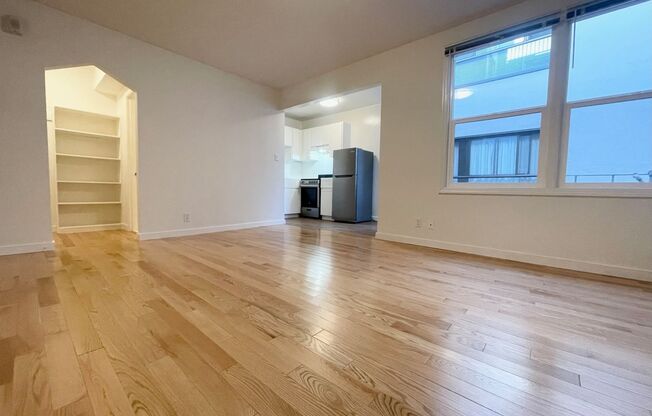 1685 Chestnut St. #201