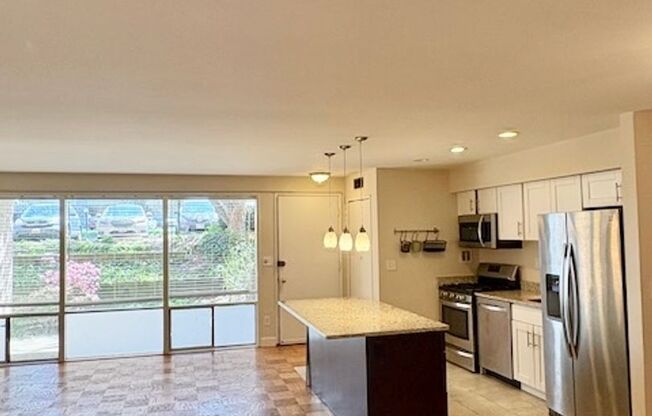 Remodeled 2 BR 1BA in Bethesda. Private front patio. Most utilities included.