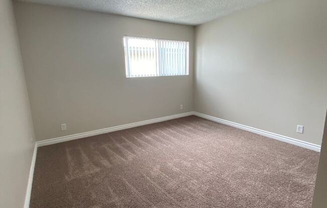 1 bed, 1 bath, $1,950, Unit 20