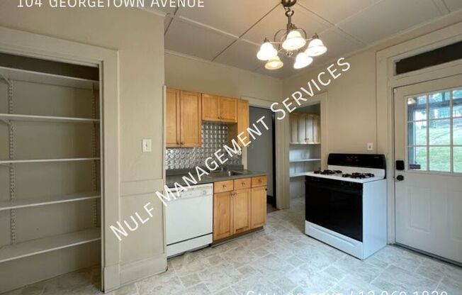 104 GEORGETOWN AVE